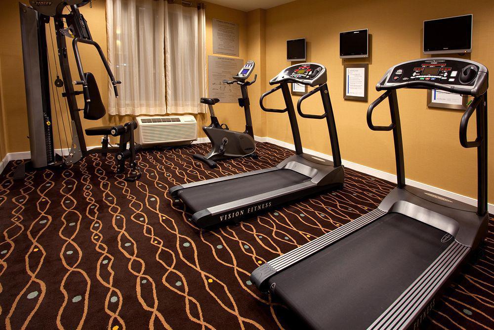 Holiday Inn Express Jacksonville Beach By Ihg Экстерьер фото